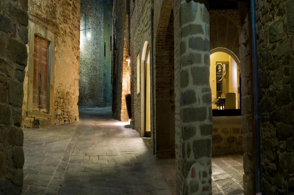 Fondaco Del Moro Bed & Breakfast ชิวิเตลลาอินวัลดิเคียนา ภายนอก รูปภาพ